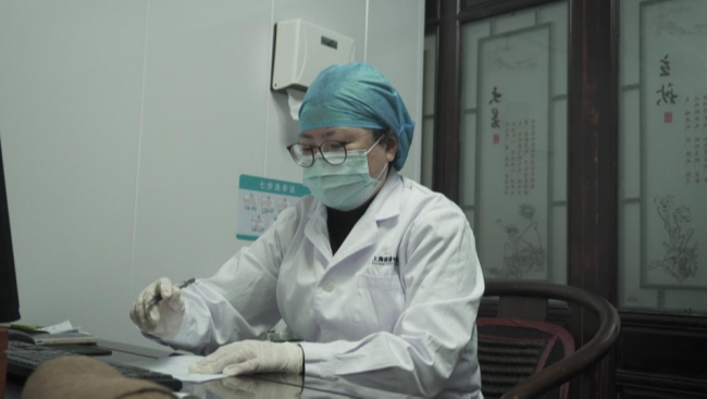 医生腰椎间盘突出应该吃什么调理