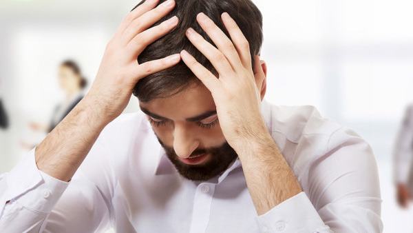 什么人容易得小脑萎缩病