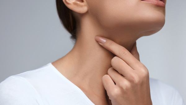 甲亢患者应远离电视和电脑