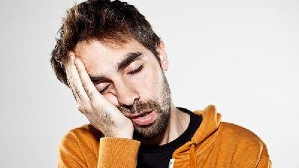 9种可导致面瘫的原因