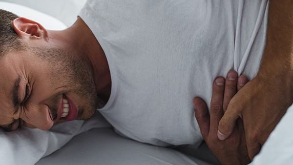 什么原因引起胃胀发作