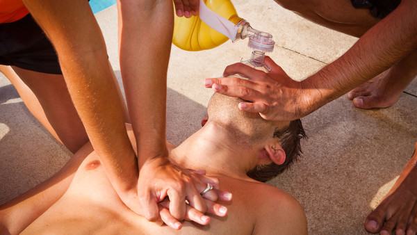 心肌炎应该怎么治疗