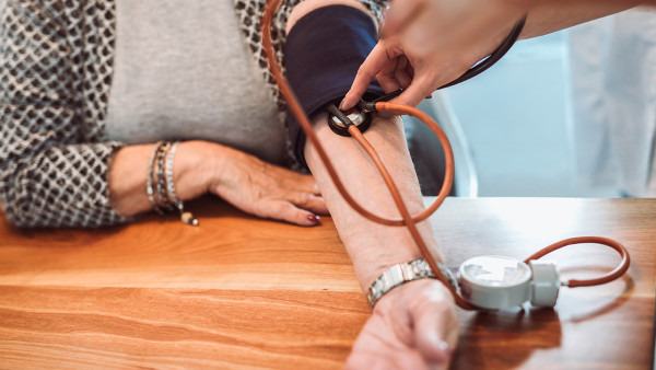 引发痛风的因素有哪些呢