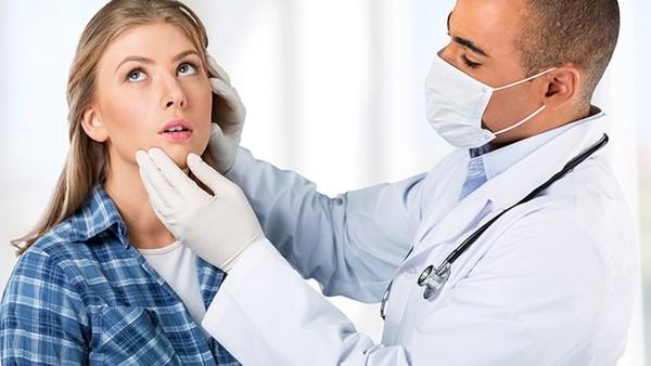 日常生活中面瘫应注意什么