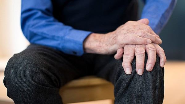 痛风病人怎样降尿酸